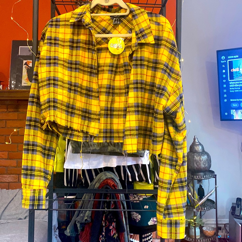Cropped plaid distressed long sleeved flannel